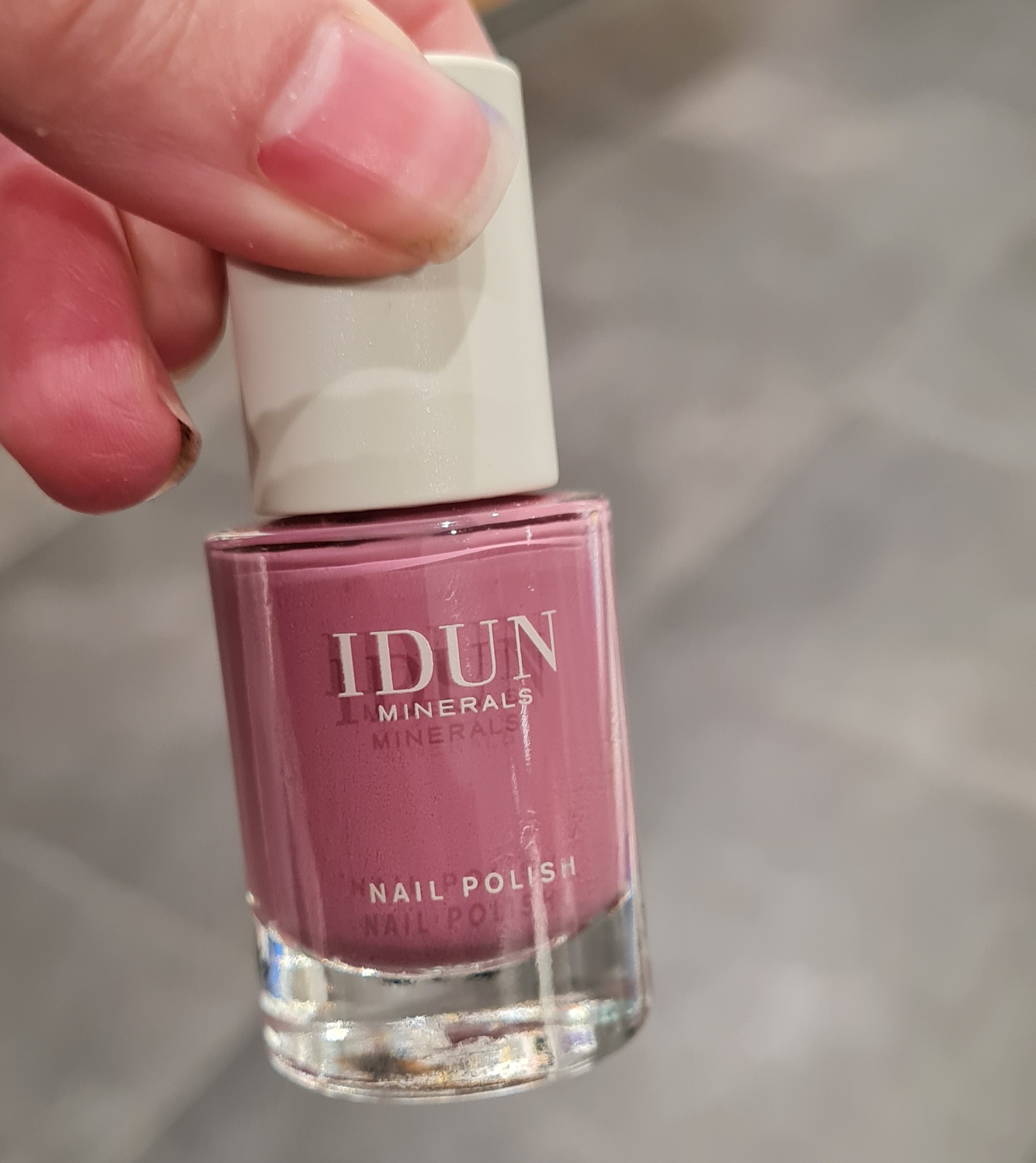 100 % vegansk hundvård och make-up